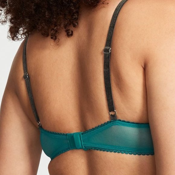 Victoria's Secret Dream Angels Lightly Lined Lace & Velvet Demi Bra - Picture 2 of 5